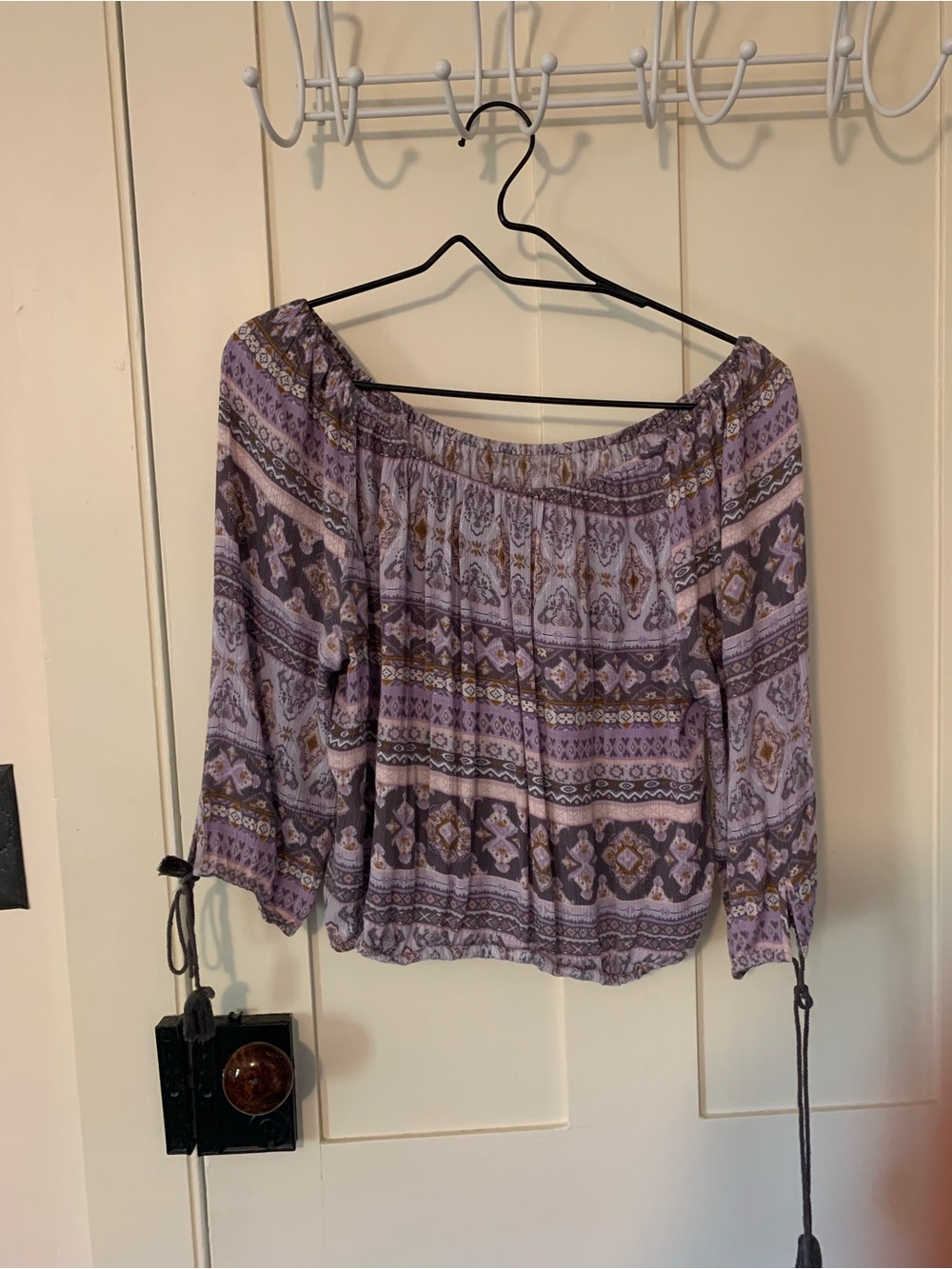 Forever 21 Lavender Patterned Off-Shoulder Blouse